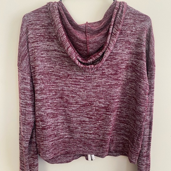 American Eagle lightweight cropped zip sweater - Picture 3 of 4